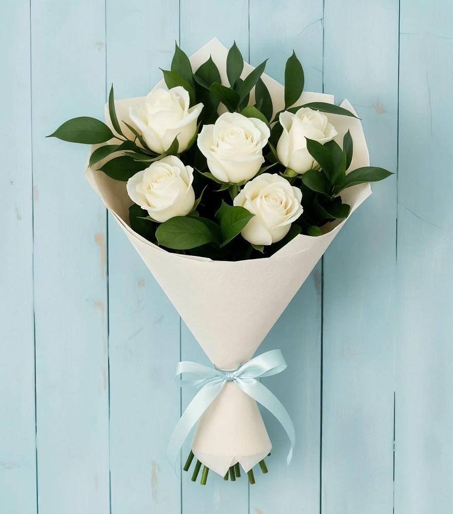 Букет цветов из: Розы в Доры