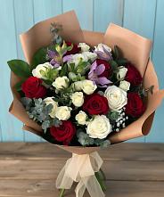 Букет цветов из:  Розы и Альстромерии в Доры