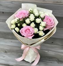 Букет цветов из:  Розы в Доры