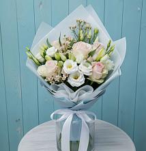 Букет цветов из:  Розы и Лизиантусы #REPLACE_PRED# Доры