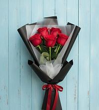Букет цветов из:  Розы в Доры